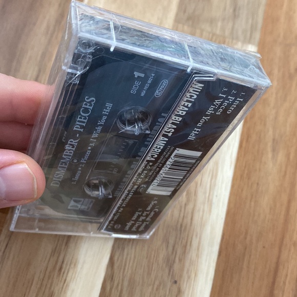 DISMEMBER- Pieces 1992 Cassette ( Collectible) Nuclear Blast America - Picture 4 of 6